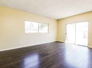 8057 Darby Ave, Reseda, CA 91335