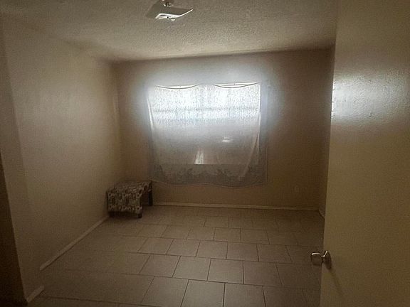 5th image of 5204 Hanawalt Dr