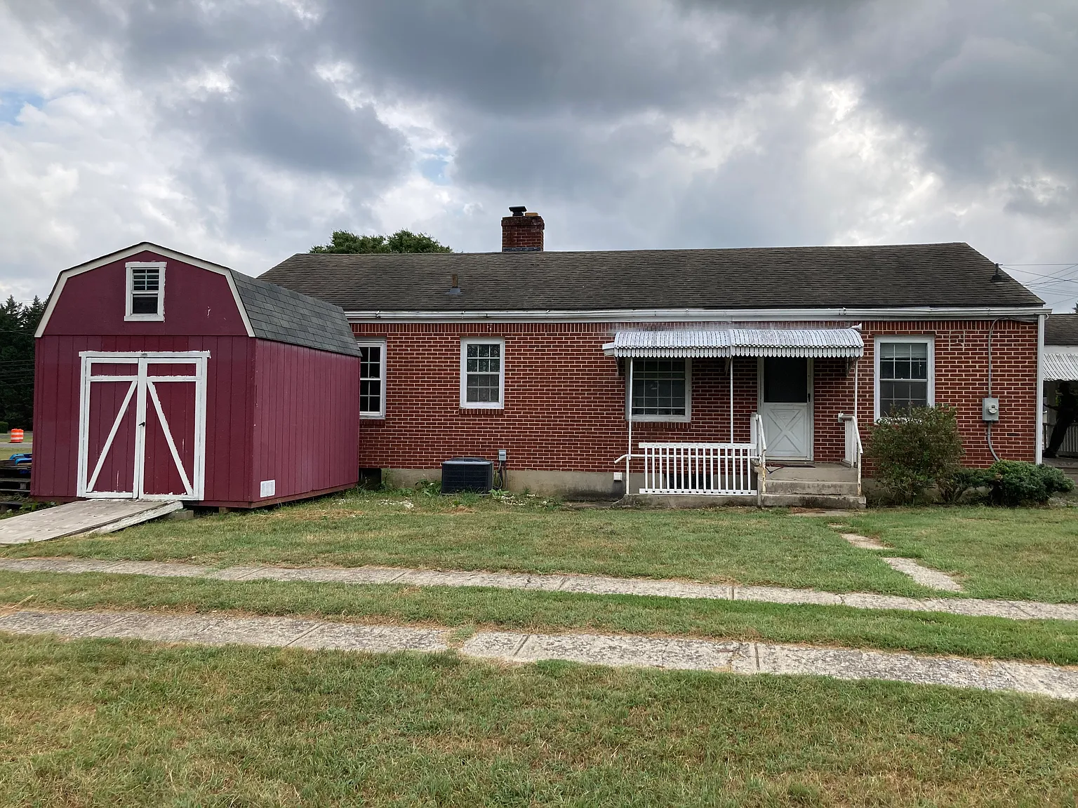 3 bed, 1150 sqft, $1,700 — Photo 3
