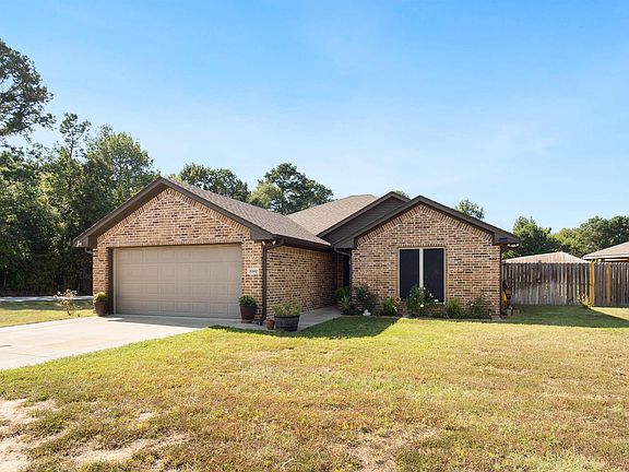 2nd image of 20042 Meadow West Ln