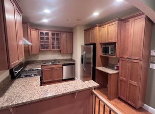 23 Saint Stephen St APT 3, Boston, MA 02115