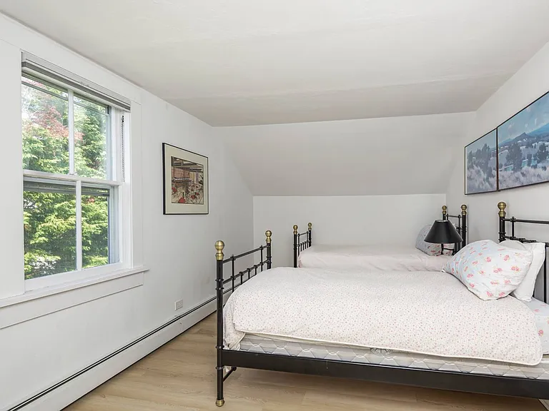 109 Toylsome Ln — Photo 12