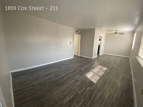 Floor plan 211