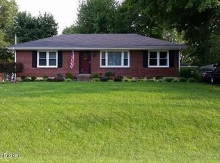 9104 Waltlee Rd, Louisville, KY 40291