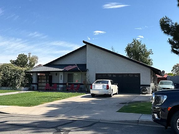 2nd image of 491 E Houston Ave