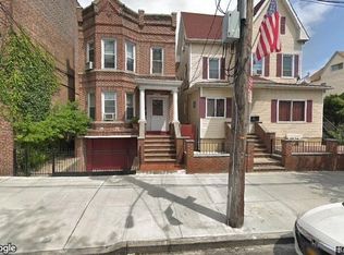 1622 Overing St, Bronx, NY 10461
