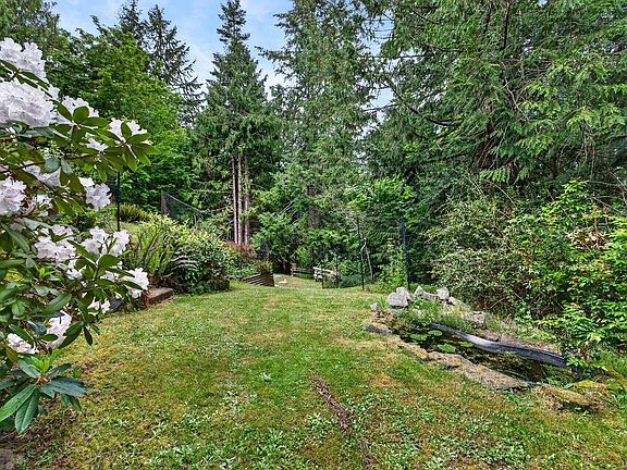 4th image of 110 Forest Hill Pl
