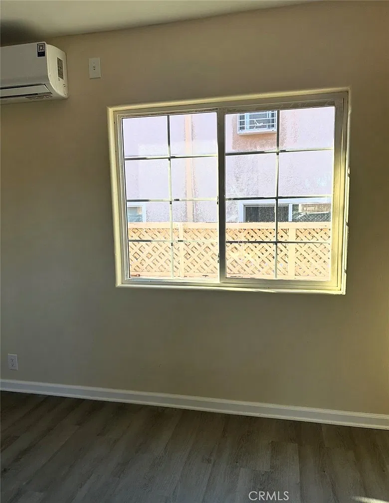 2 bed, 896 sqft, $2,600 — Photo 4