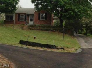 6877 Stonewall Jackson Hwy, Front Royal, VA 22630