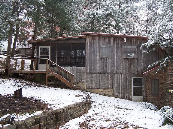 5th image of 12 Crawdad Creek Dr