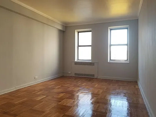 Rented by Bruma Realty LLC | media 14