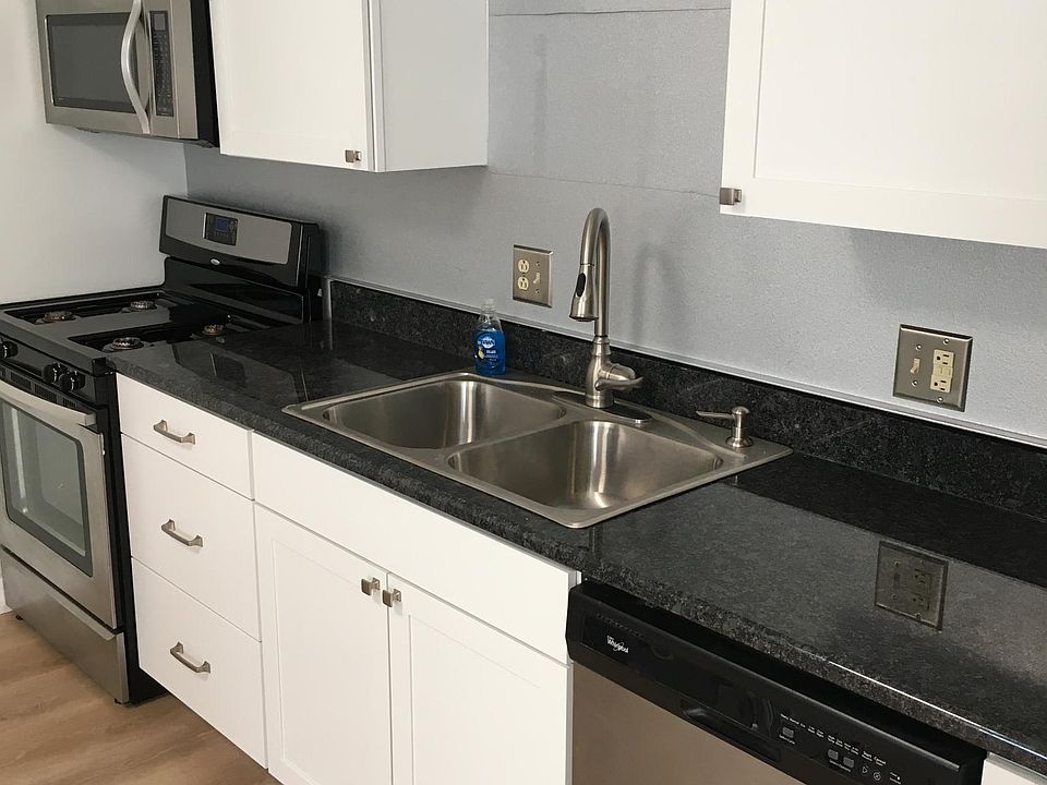 1st image of 100 Park St #94