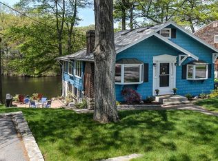 11 Jennings Pond Rd, Natick, MA 01760