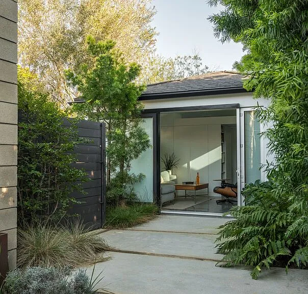 1060 Nowita Pl — Photo 13