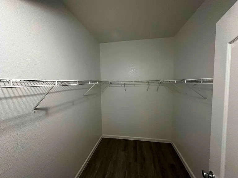 10213 King Henry Ave #104 — Photo 19