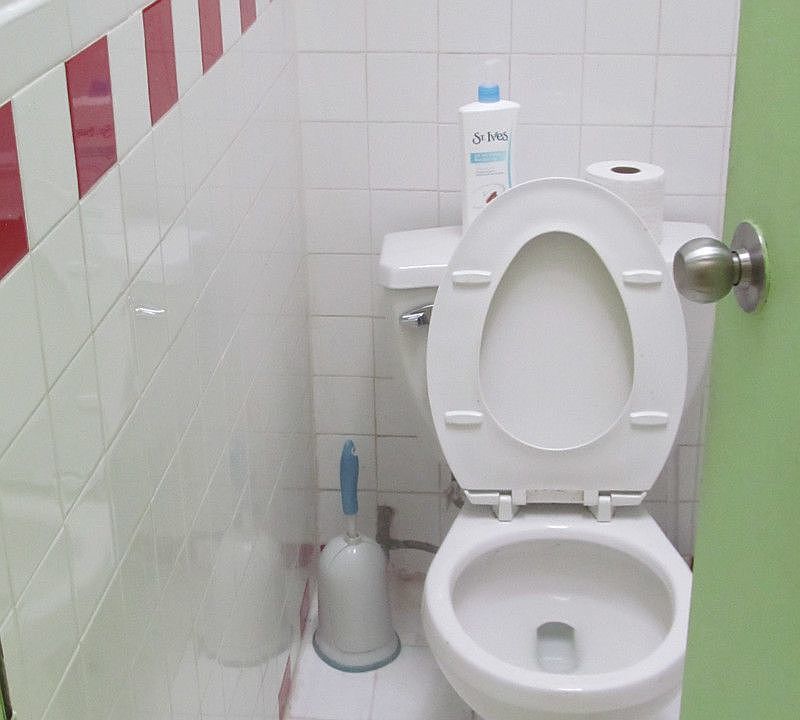 2nd image of 335 W 29th St APT 4C