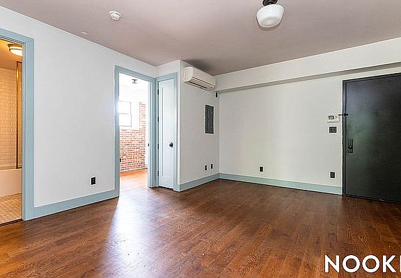 3rd image of 31 Brooklyn Ave #6E