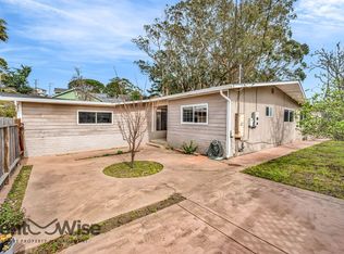 1316 Crespi Dr, Pacifica, CA 94044
