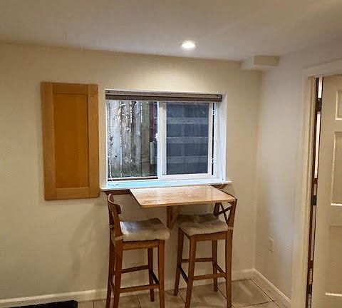 built in dining table