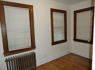 289 Bilmar Pl, Englewood, NJ 07631