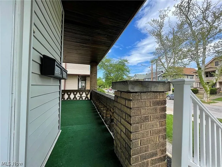 2076 Lewis Dr #DOWN — Photo 3
