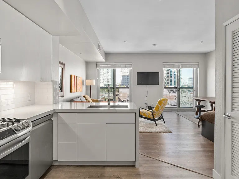 445 Island Ave #703 — Photo 11