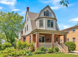 3922 N Lowell Ave, Chicago, IL 60641