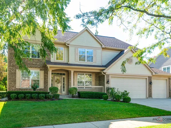 1643 Cypress Pointe Dr, Vernon Hills, IL 60061