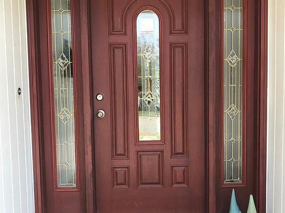 4th image of 712 Cambridge Dr