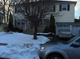 1335 Woodruff Pl, Union, NJ 07083