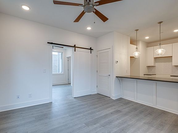 5th image of 1613 Marshall Hollow Dr #201