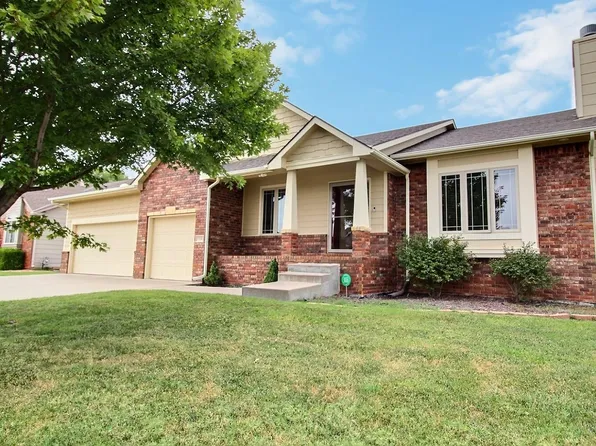710 S Spring Hollow Dr, Wichita, KS 67230