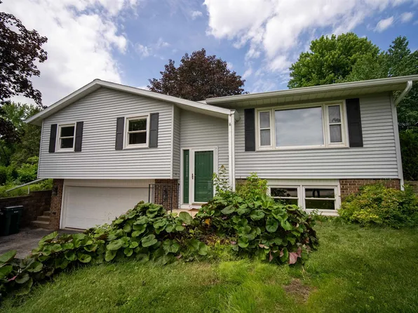 2138 Native Pl, Cottage Grove, WI 53527