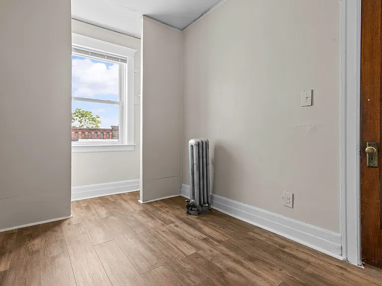 The Art Apartments — Photo 9