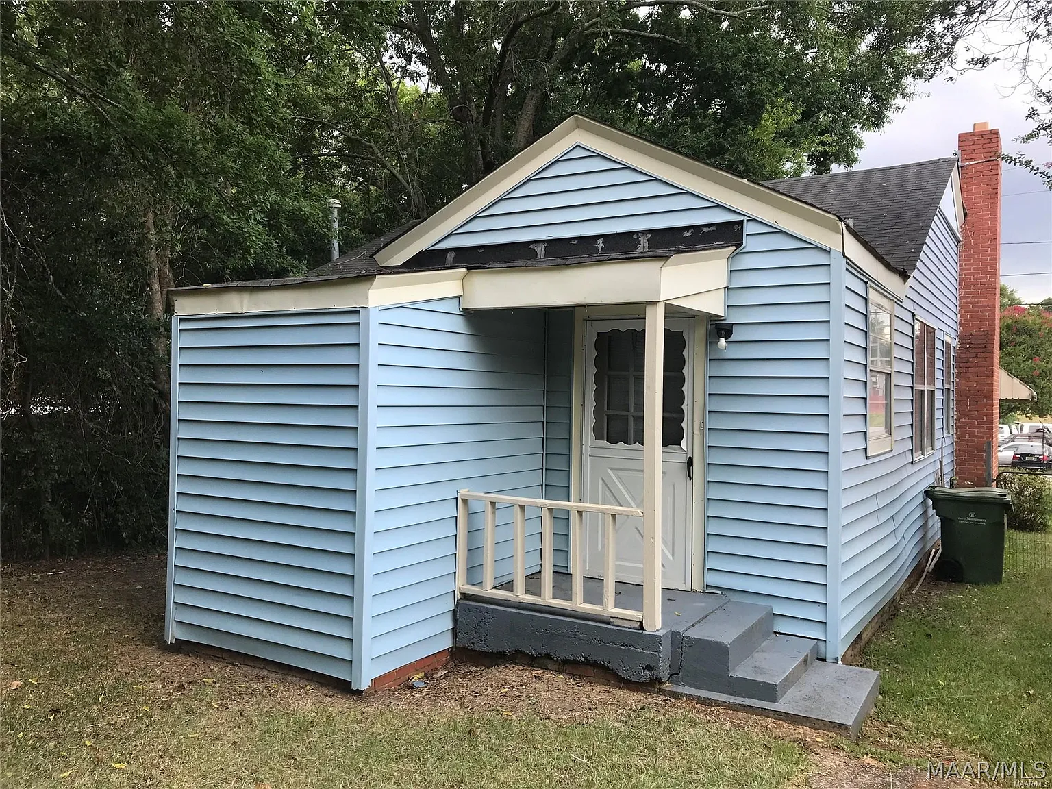 2 bed, 1.0 bath, 987 sqft, $850 — Photo 3