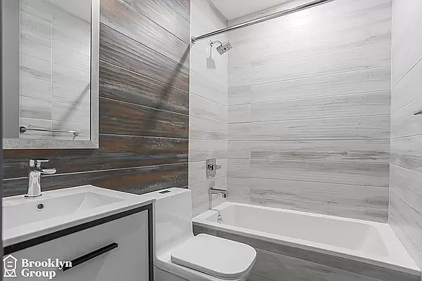 1894 De Kalb Ave #2A — Photo 10
