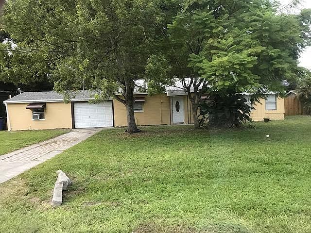 1st image of 4655 Lavonne Ave