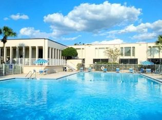 518 Orange Dr APT 12, Altamonte Springs, FL 32701