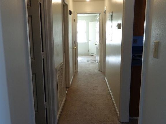4th image of 606 Fairfield Dr APT B