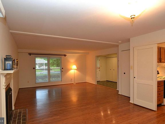 5th image of 6931 Espey Ln
