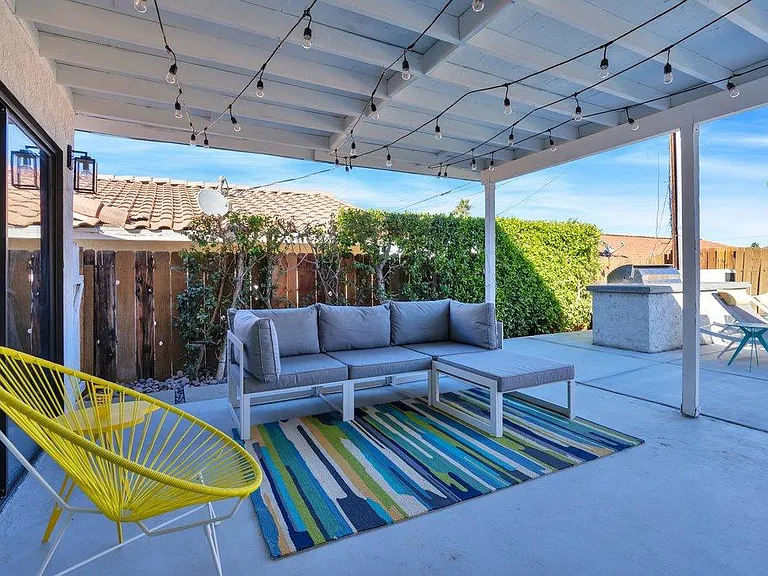 53450 Avenida Alvarado — Photo 22