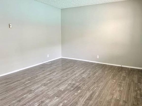 5th image of 112 S Avenue 66 APT 10
