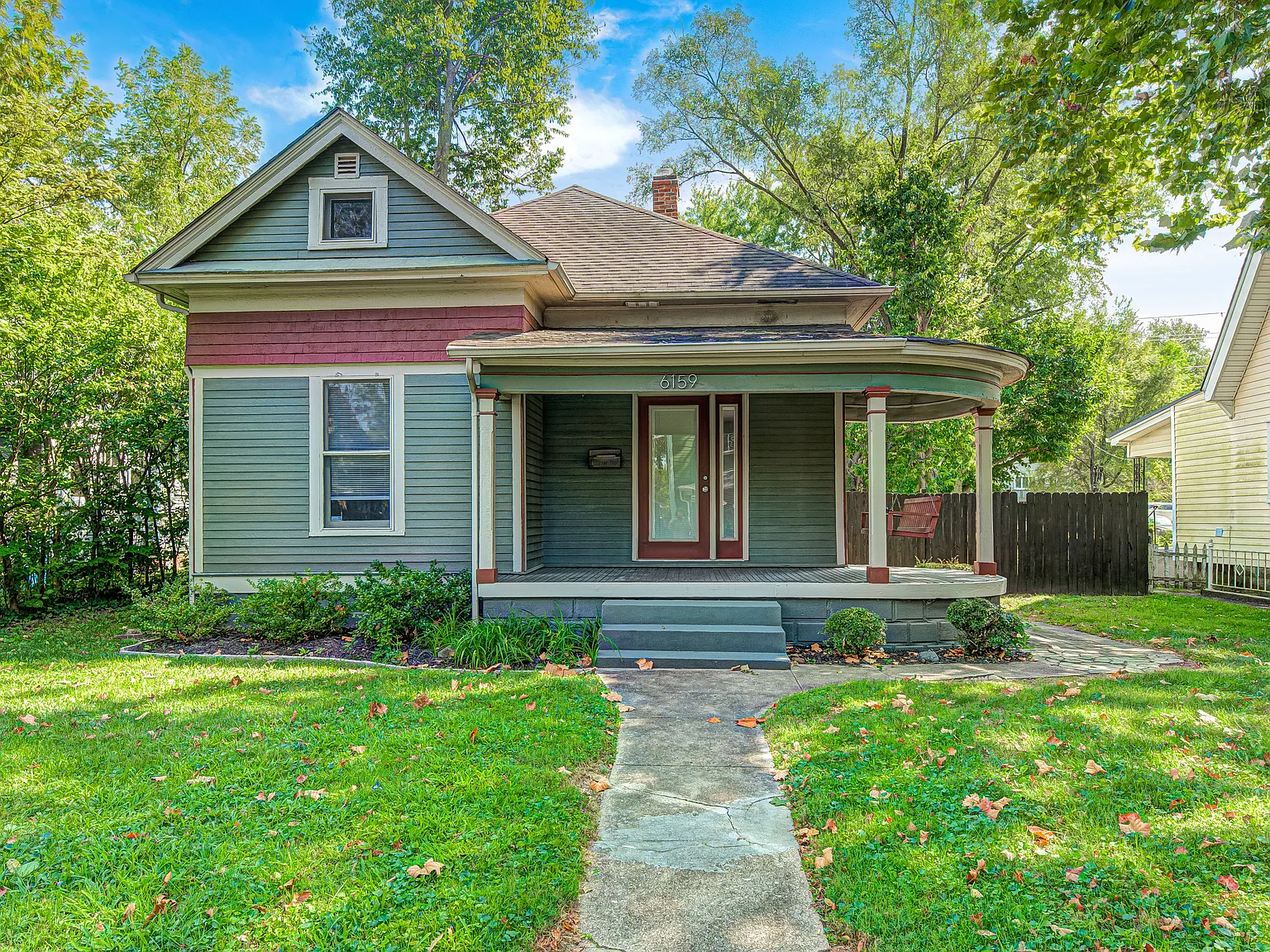 3 bed, 2.0 bath, 1872 sqft, $2,300 — Photo 1