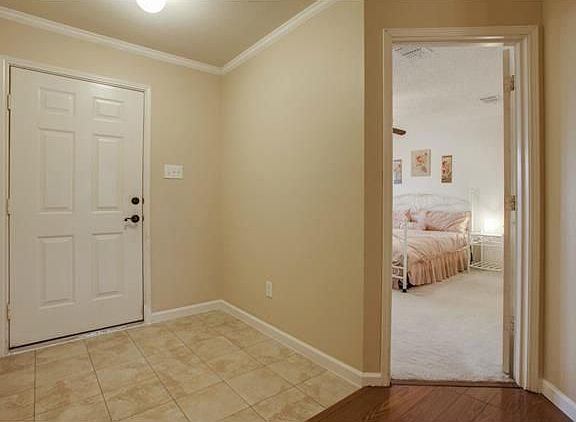 4th image of 2802 Sutters Mill Way