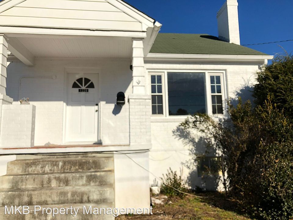 1st image of 1228 Washington Ave