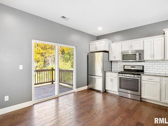 5th image of 734 Cox Ct