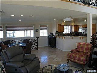 5th image of 432 1/2 Fernleaf Ave