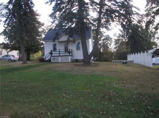 2376 Salt Springs Rd, Mc Donald, OH 44437