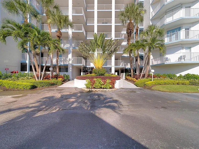 17980 Gulf Blvd #402 — Photo 55