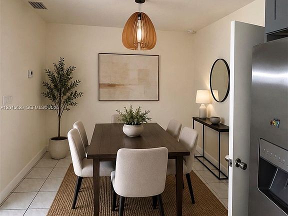 3rd image of 5912 Fillmore St #1-2